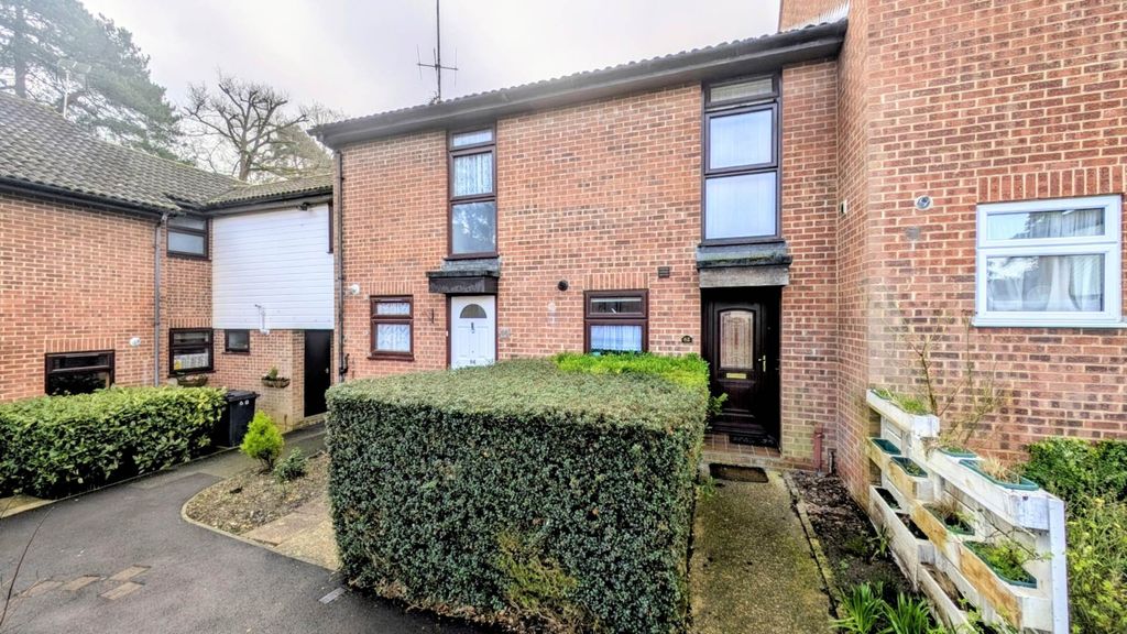 Property photo 1 of 9