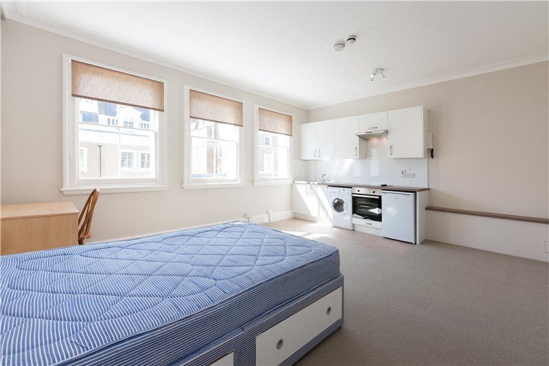 Property photo 3 of 5 Studio