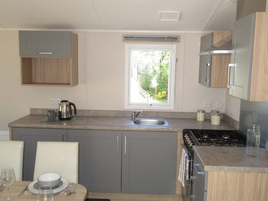 Property photo 2 of 11 Img 7570