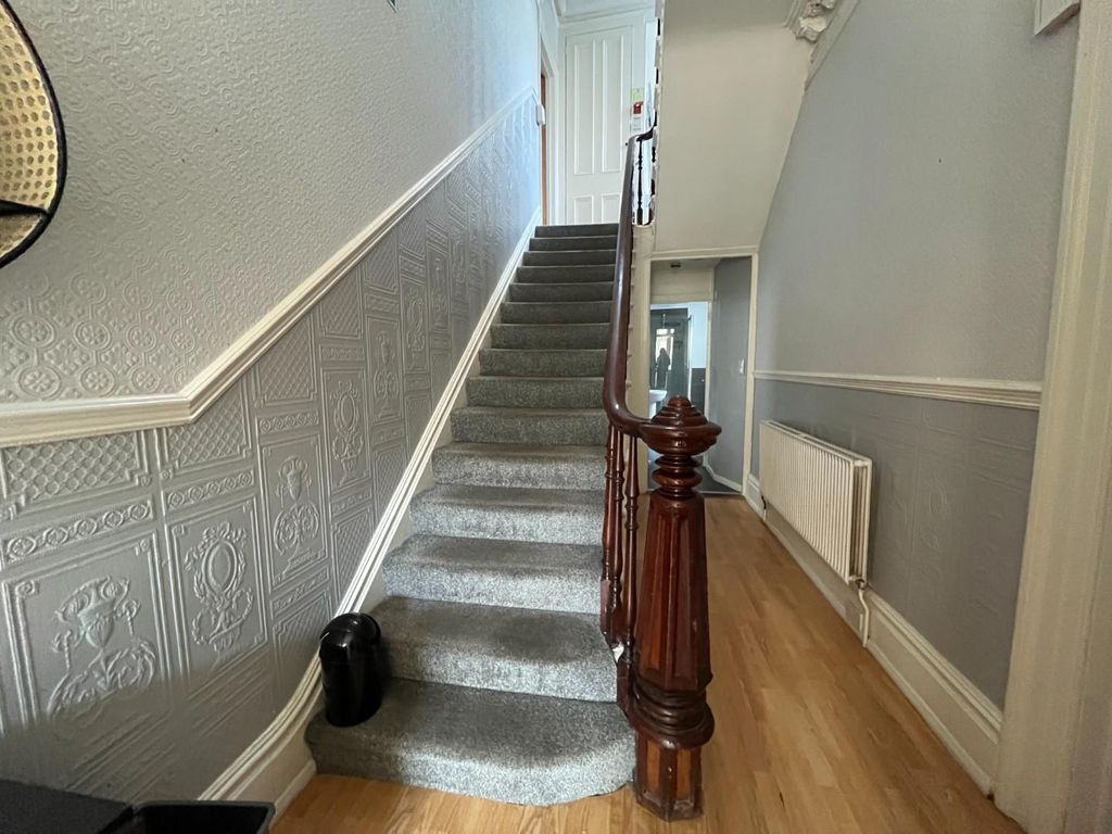 Property photo 2 of 11 13 St Law 1.Jpeg