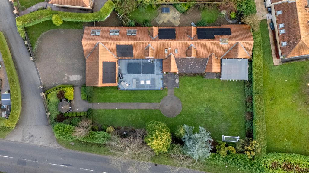 Property photo 3 of 37 Dji_20251212154500_0145_D