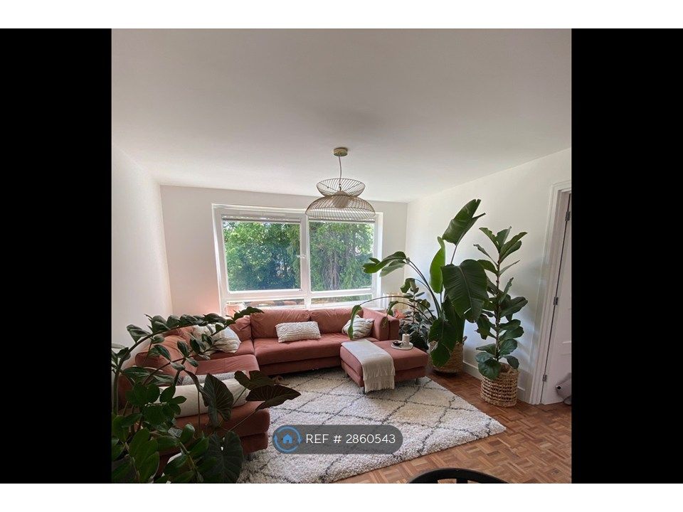 Property photo 1 of 15 Living Room