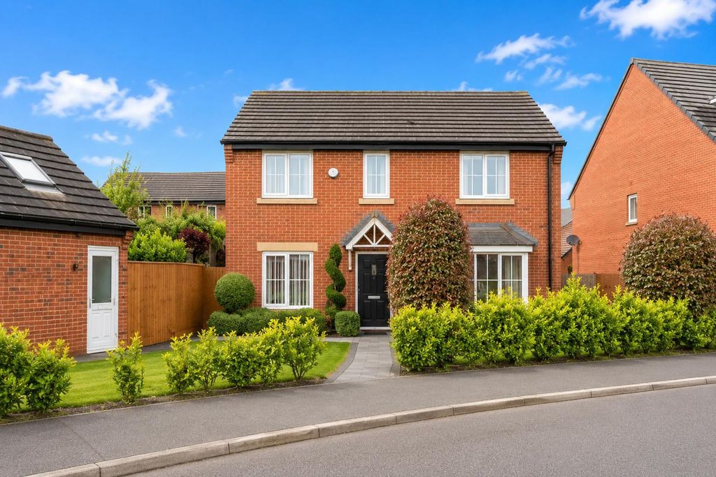 Property photo 1 of 34