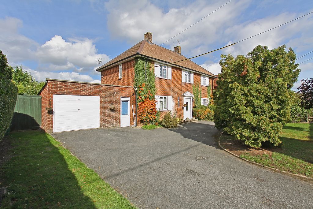 Property photo 2 of 23
