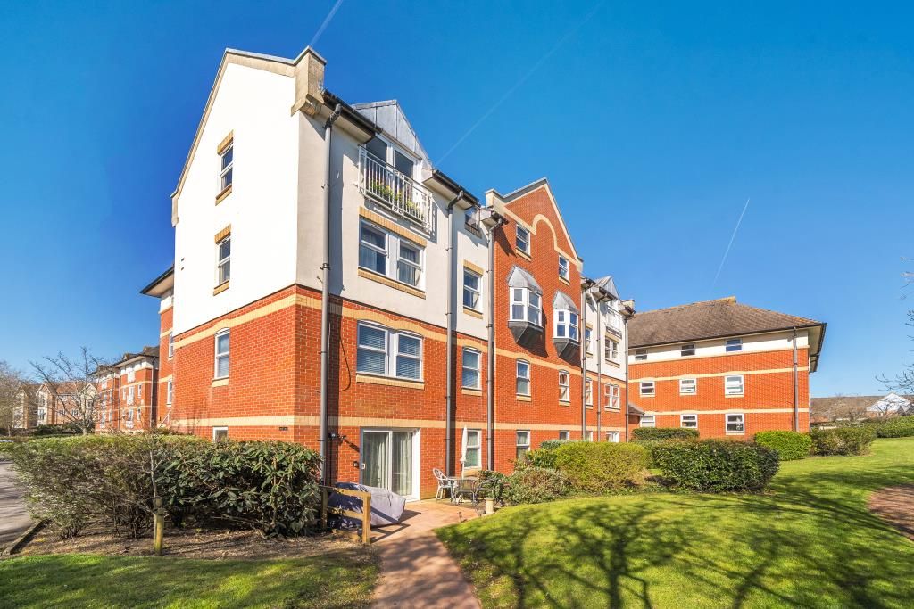 Property photo 1 of 18 External