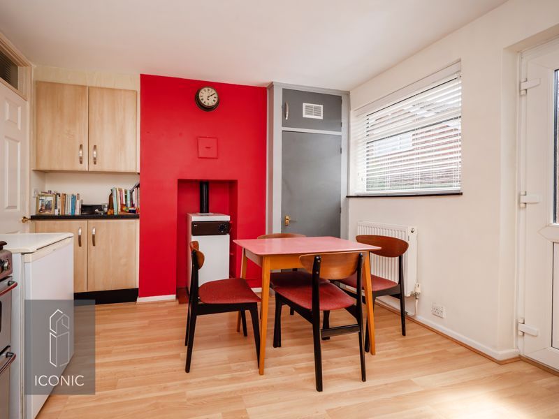 Property photo 3 of 18 Photo 13