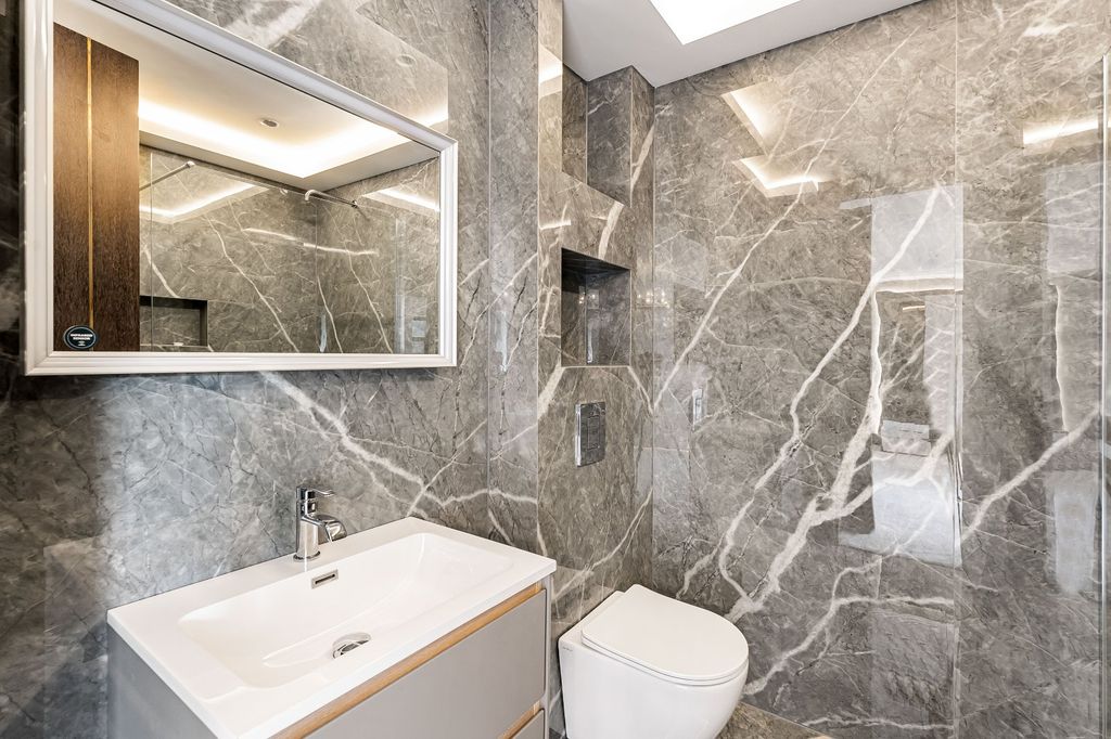 Additional image 12 of 5 bed detached house for salePipers Green Lane, Edgware HA8