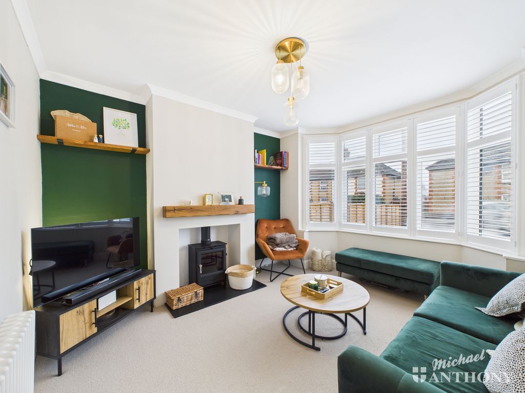 Property photo 2 of 19 Cam02773G0-Pr0399-Still001