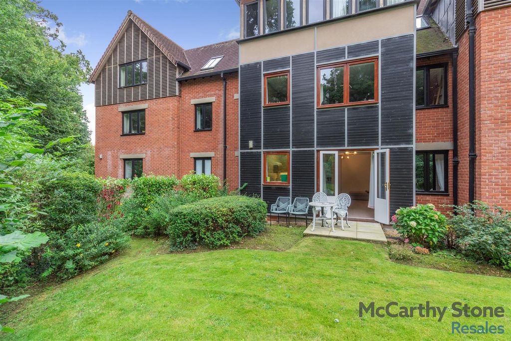Property photo 2 of 20 8664096-Exterior01.Jpg