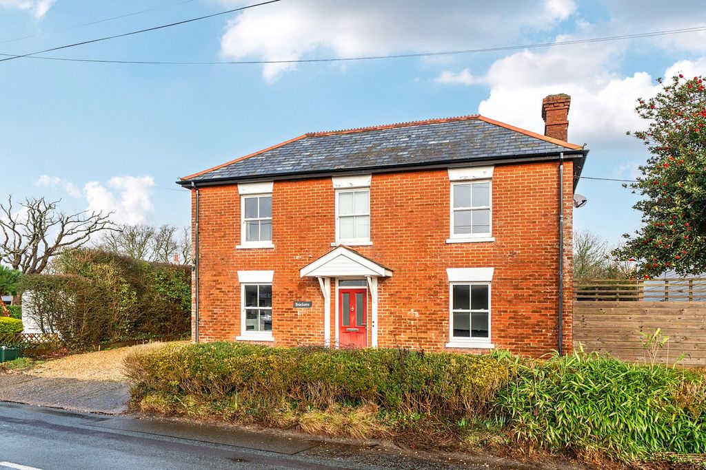 Property photo 1 of 6