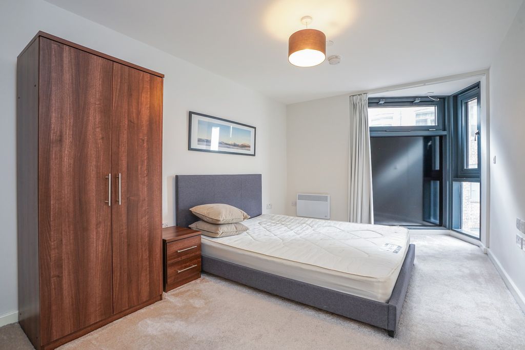 Property photo 3 of 19 Bedroom