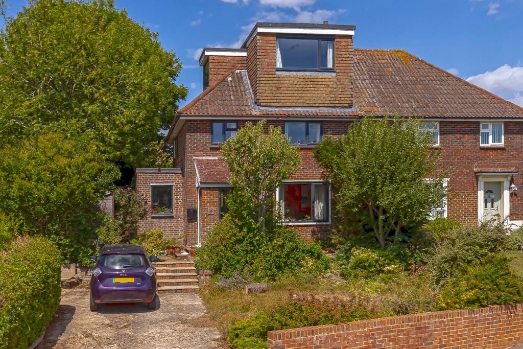 Property photo 1 of 27 Kenilworth Close_28.Jpg