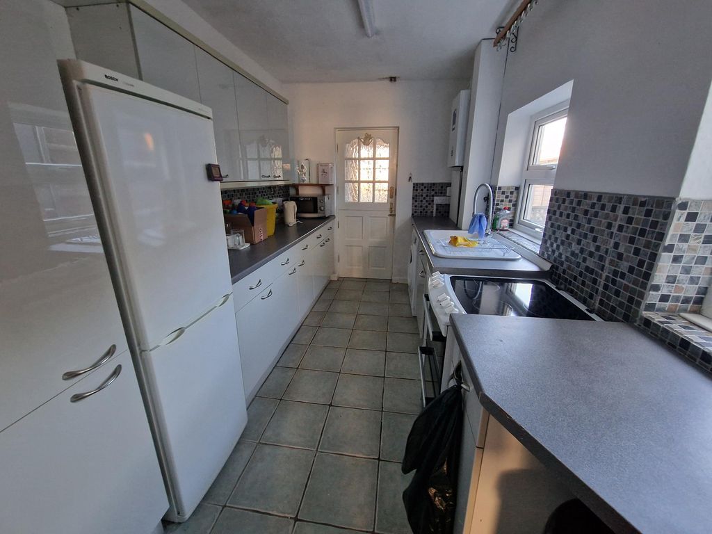 Property photo 2 of 7 Image