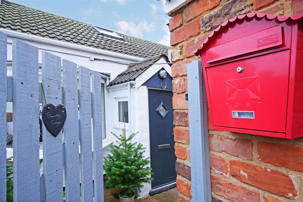 Property photo 1 of 24 Pnmb0203.Jpg