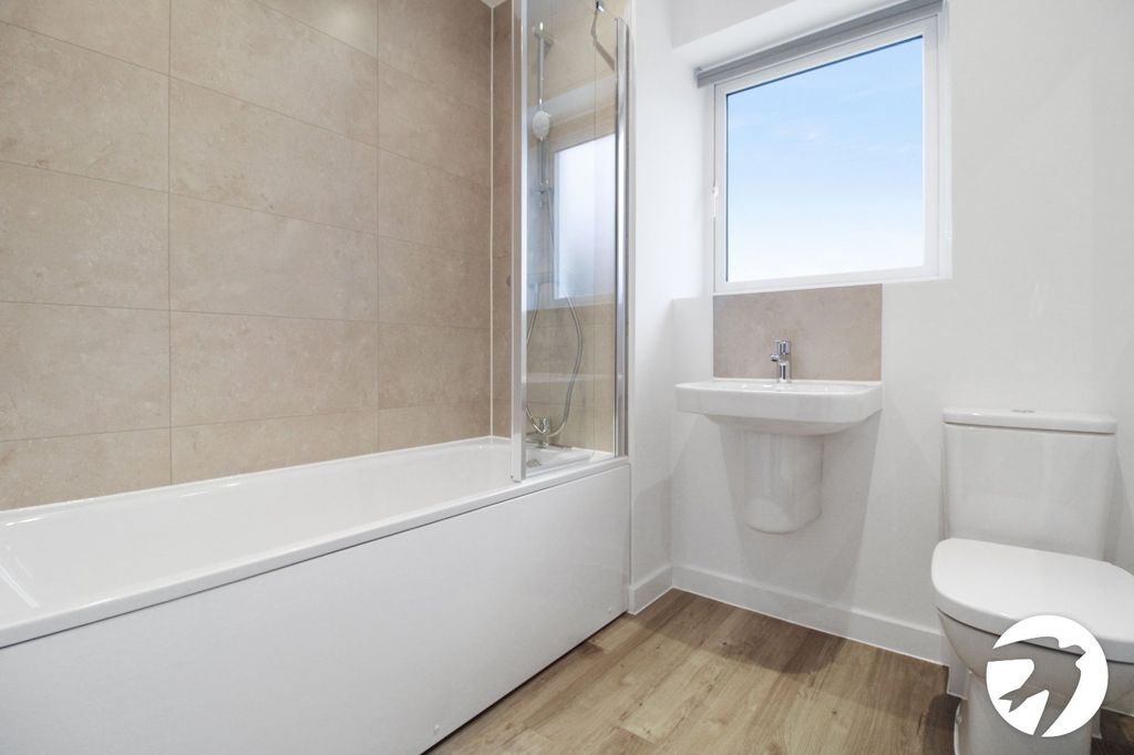 Property photo 2 of 10 Picture No. 02