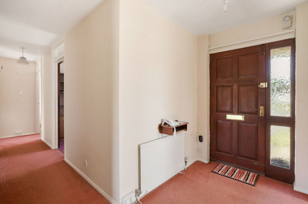 Property photo 3 of 16