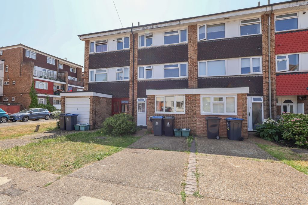 Property photo 1 of 11 1