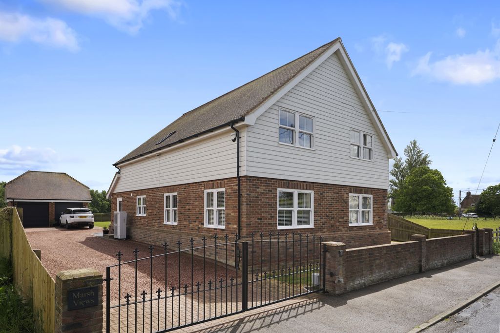 Property photo 3 of 30