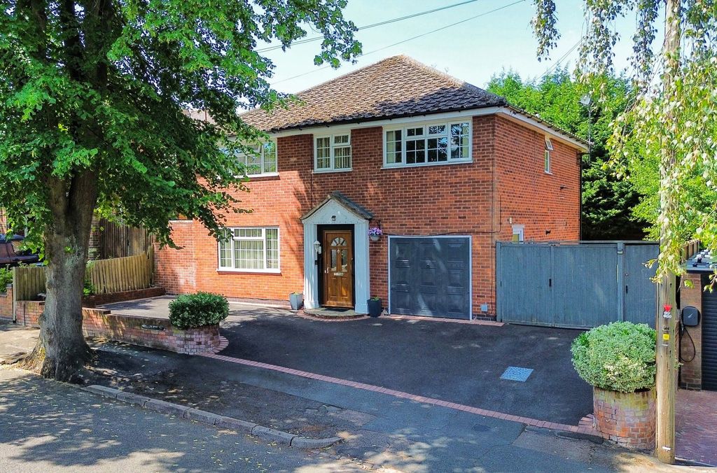 Property photo 1 of 22