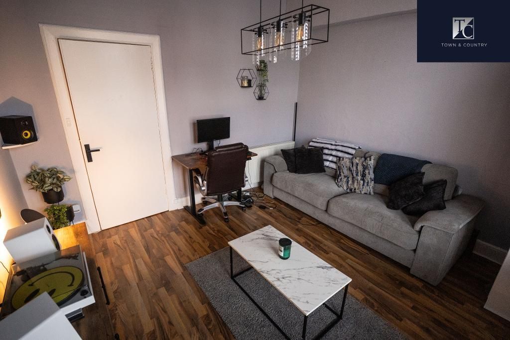 Property photo 3 of 19