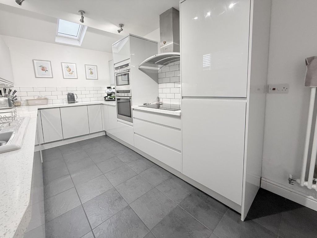 Property photo 2 of 18 Img_1762.Jpg