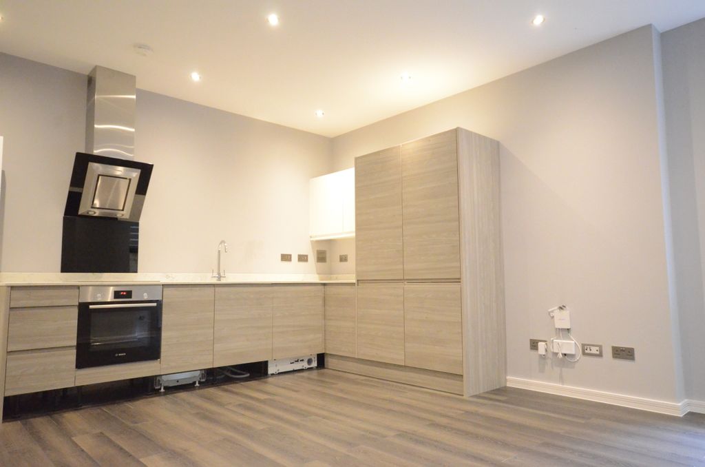 Property photo 2 of 8 1