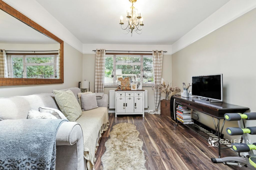 Property photo 3 of 34 24171A00472