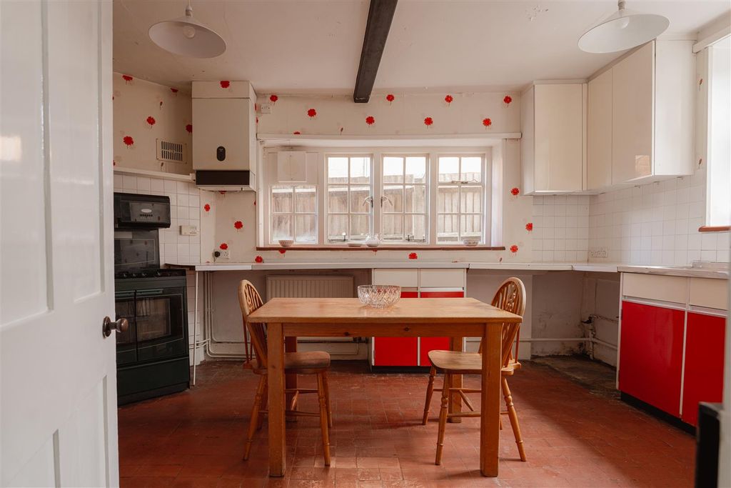 Property photo 3 of 31 17.Jpg