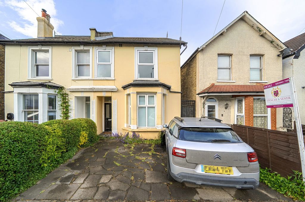 Property photo 1 of 21 1453457-20-6A04ba...