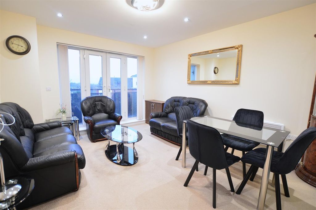 Property photo 2 of 8 Dsc_0808 Copy.Jpg