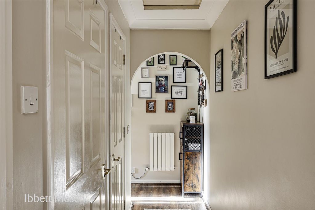 Property photo 2 of 7 10.Jpg