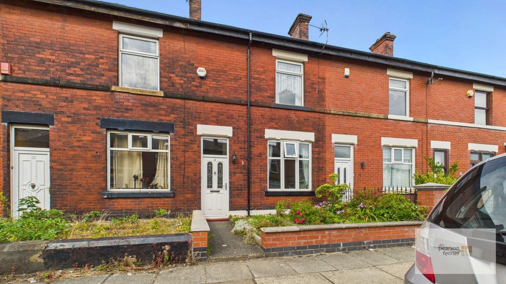 Property photo 1 of 13