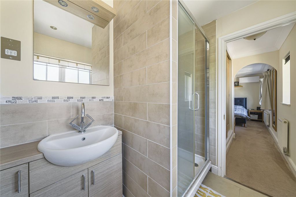 Additional image 10 of 5 bed detached house for saleCortland Close, Crayford, Kent DA1