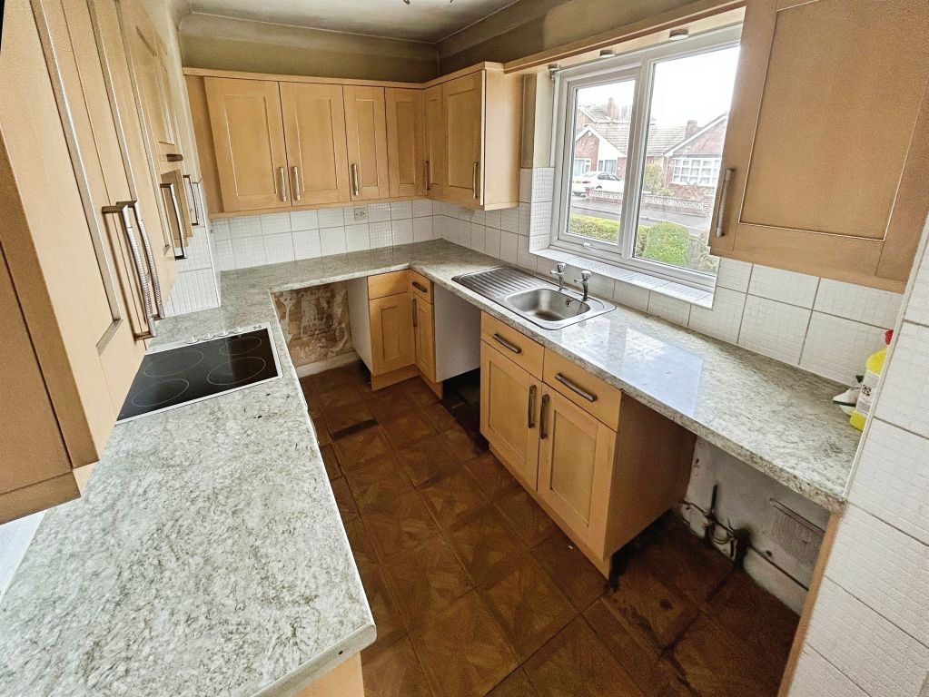 Property photo 3 of 23