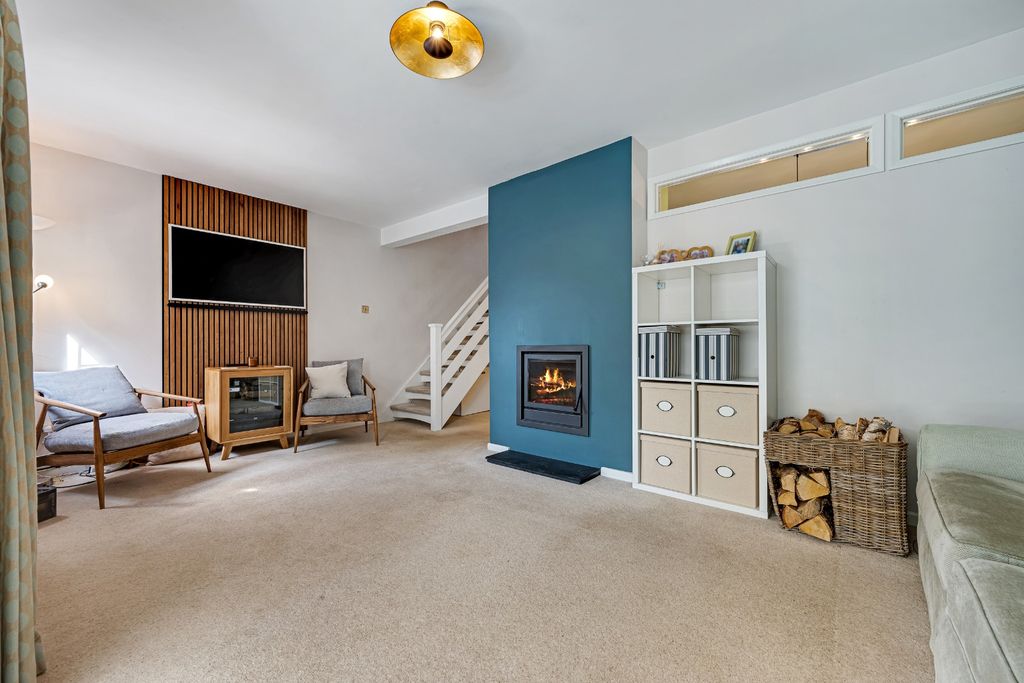 Property photo 3 of 50 4315805