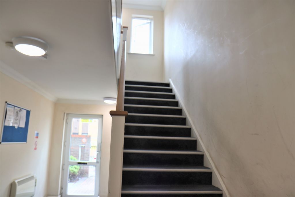 Property photo 3 of 11 Gallery