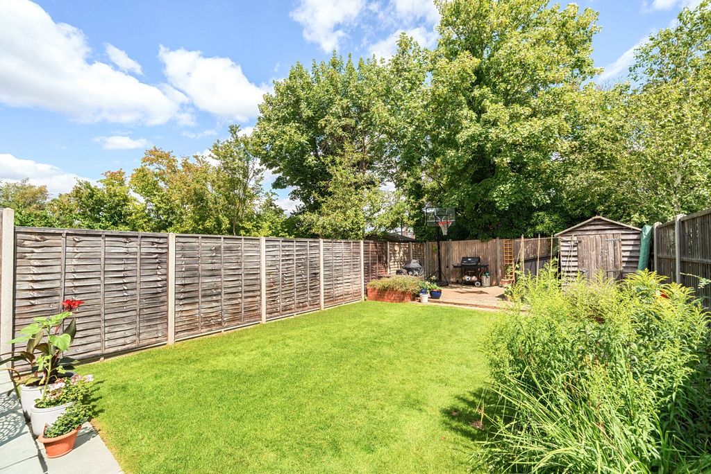 Property photo 2 of 18 Picture No. 07