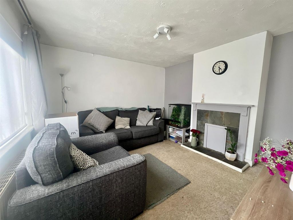 Property photo 3 of 11 Sr.Jpg
