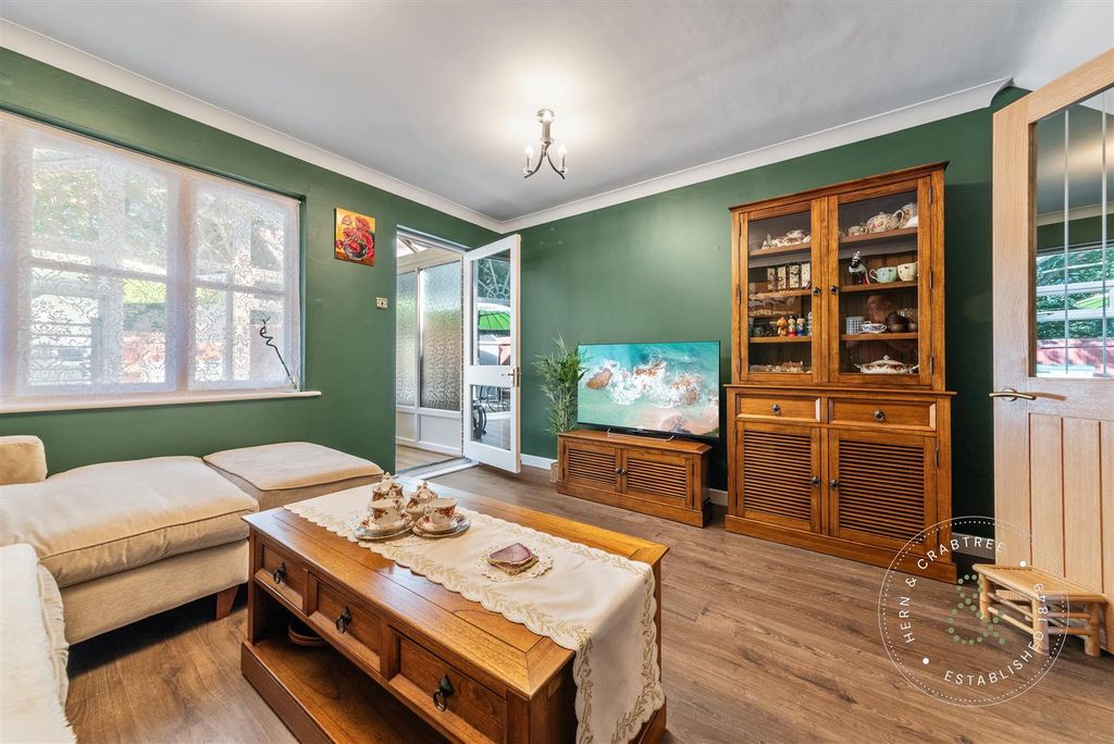 Property photo 3 of 24 Hern And Crabtree-399.Jpg