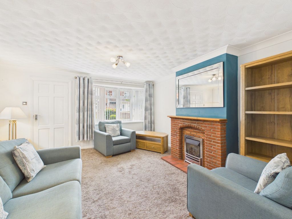 Property photo 2 of 18 4623153