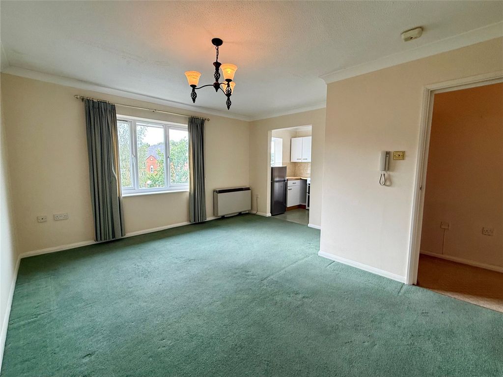 Property photo 1 of 10 Picture No. 27