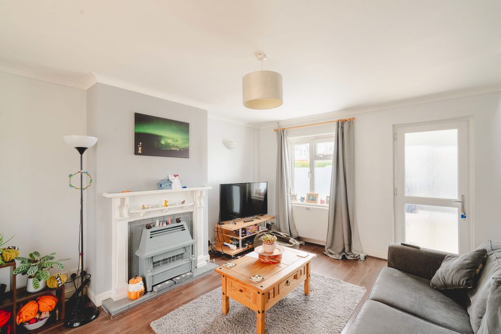 Property photo 3 of 24 Photo 3