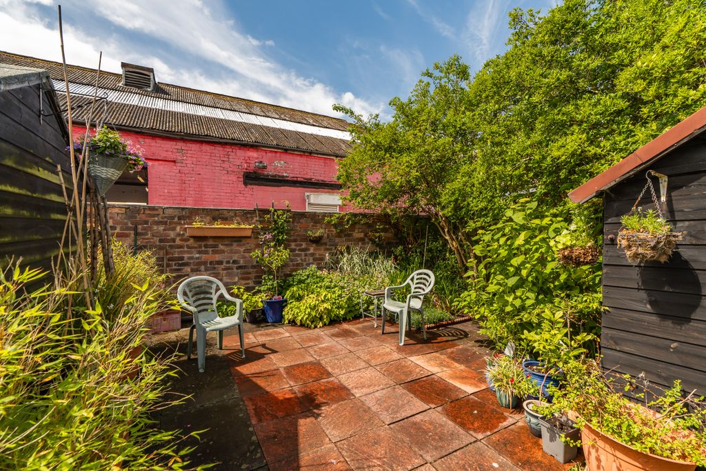 Additional image 30 of 4 bed flat for sale184 West Main Street, Broxburn EH52
