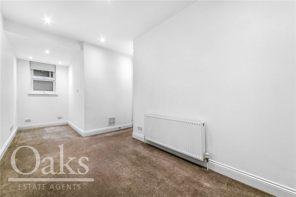 Property photo 3 of 13 Picture No. 04