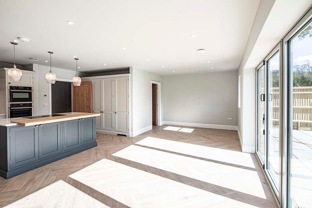 Property photo 3 of 23