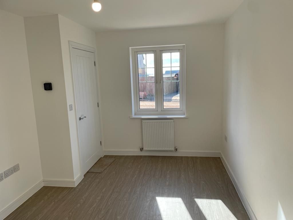 Property photo 2 of 9 3.Jpg