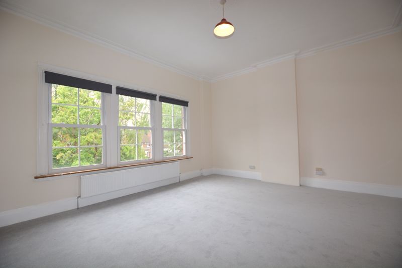 Property photo 2 of 10 Photo 6