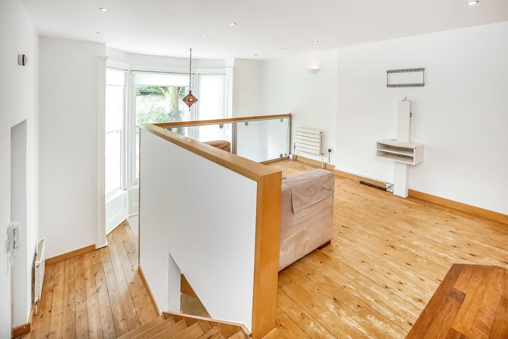 Property photo 1 of 8 Picture No.25