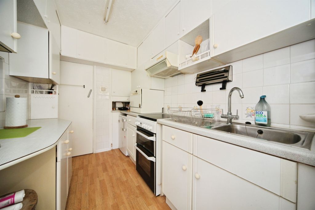 Property photo 3 of 15