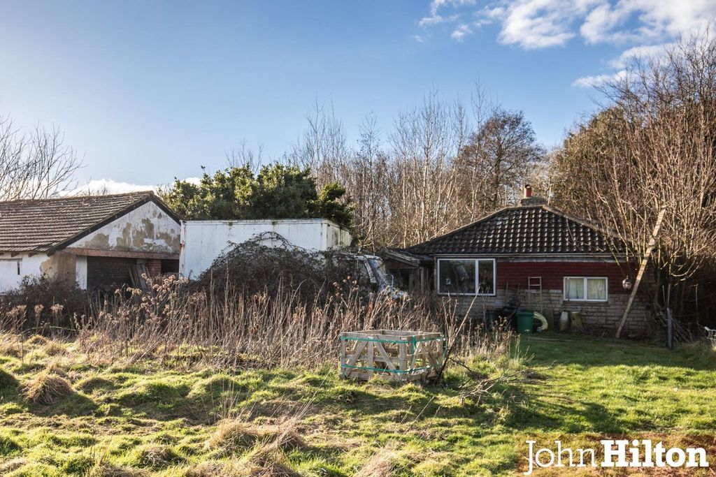 Property photo 3 of 13 The Lookout-29.Jpg